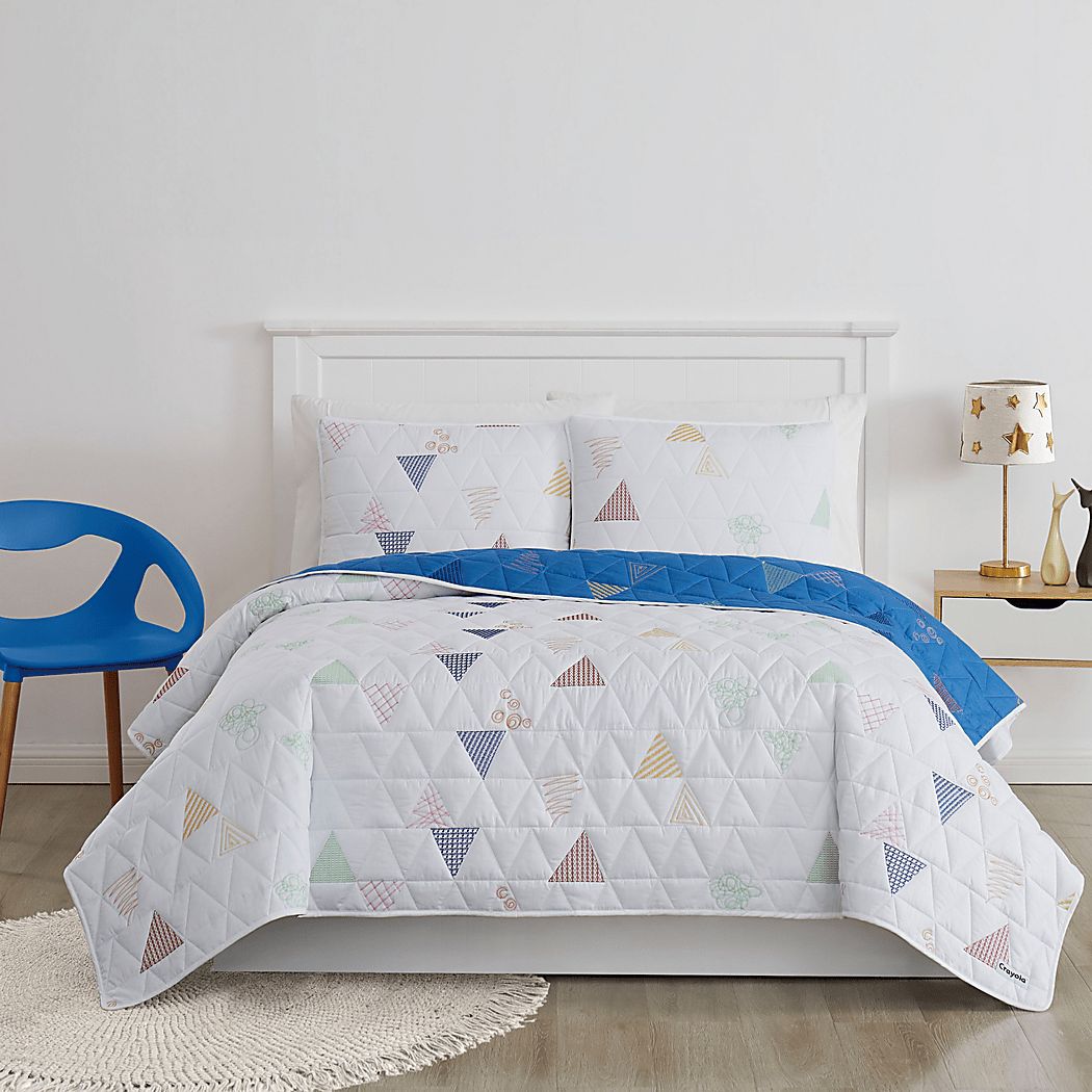 Rooms To Go Kids Funky Triangle White 3 Pc Full Quilt Set